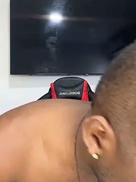 Destrozador415 online show from March 31, 2026, 9:28 pm