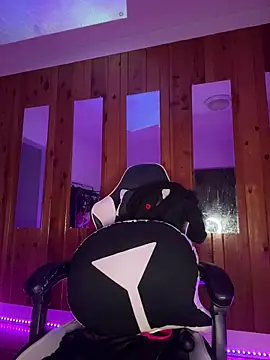 Blazerina online show from March 4, 2026, 6:10 am