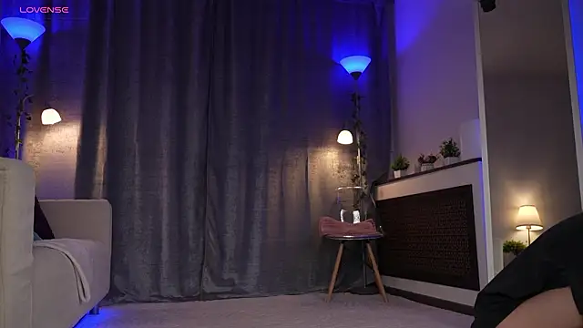 Amely Young online show from February 6, 2026, 1:12 am