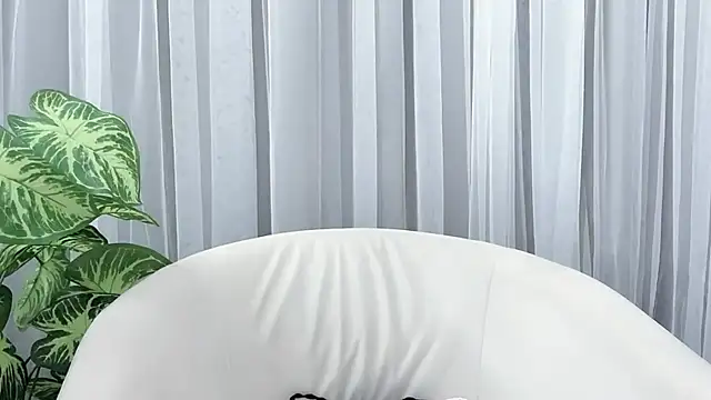  Miyuki   online show from March 18, 2026, 2:37 am