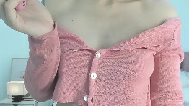 Snapshot of celestica_rose chatting on November 13, 2025, 10:57 pm celestica rose online show from November 13, 2025, 10:57 pm