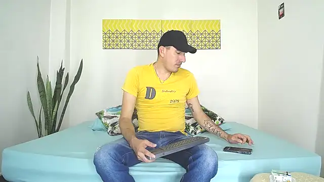 jayydenandjacob online show from February 3, 2025, 7:10 pm