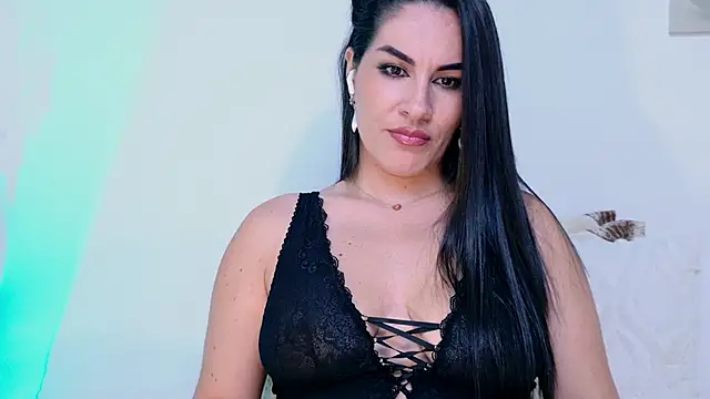 Pamela Rosal online show from January 11, 2026, 1:23 am