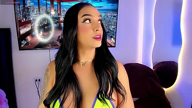 Maryonthemoon online show from February 10, 2026, 4:44 am