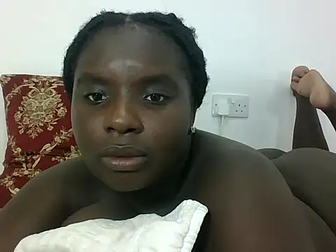 hotebbbyy online show from September 29, 2025, 8:14 pm