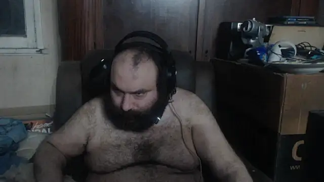 Snapshot of hairyhulk chatting on January 9, 2025, 6:59 am hairyhulk online show from January 9, 2025, 6:59 am
