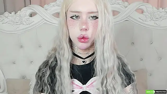 Joy Barker online show from November 11, 2025, 8:42 am