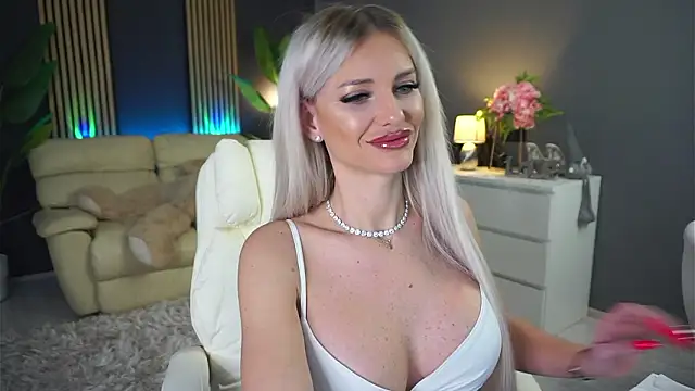 SweetBlondy35 online show from February 19, 2026, 6:49 pm