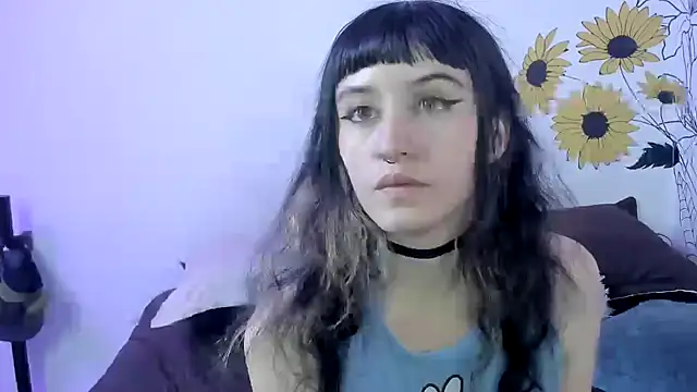 Dear-Venus online show from October 8, 2025, 9:15 pm