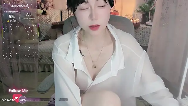 Snapshot of Lisa-s chatting on November 14, 2025, 1:48 pm Lisa-s online show from November 14, 2025, 1:48 pm