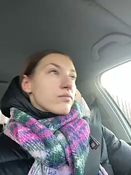 KateRedgar online show from February 26, 2025, 12:38 pm