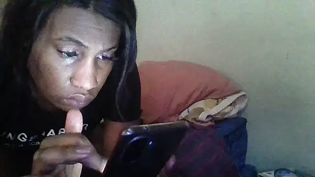 Snapshot of Moorella1 chatting on September 18, 2025, 7:55 am Moorella1 online show from September 18, 2025, 7:55 am