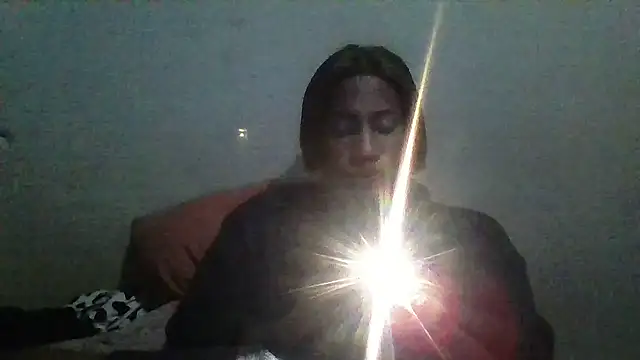 Snapshot of Moorella1 chatting on September 28, 2025, 9:33 pm Moorella1 online show from September 28, 2025, 9:33 pm