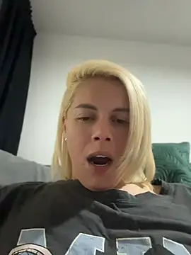 tanyagrey online show from June 5, 2026, 6:52 am