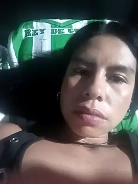 Snapshot of Alanagracia chatting on October 24, 2025, 11:04 pm Alanagracia online show from October 24, 2025, 11:04 pm