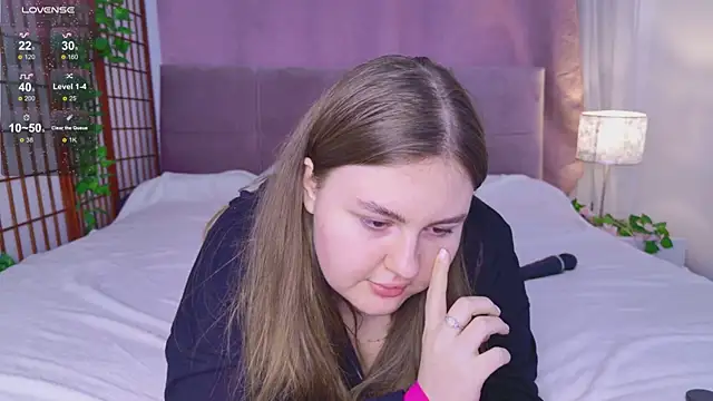 Snapshot of Mia__Peach chatting on March 1, 2025, 10:02 am Mia Peach online show from March 1, 2025, 10:02 am