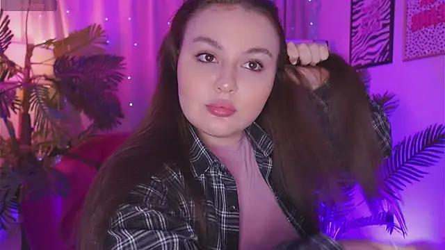 Snapshot of Mia__Peach chatting on March 18, 2025, 10:58 pm Mia Peach online show from March 18, 2025, 10:58 pm