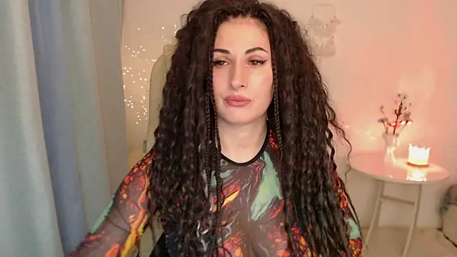 Snapshot of MaryMalory11 chatting on February 6, 2025, 6:13 pm MaryMalory11 online show from February 6, 2025, 6:13 pm