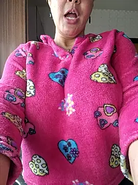 lamorbosa37 online show from January 14, 2026, 1:48 pm