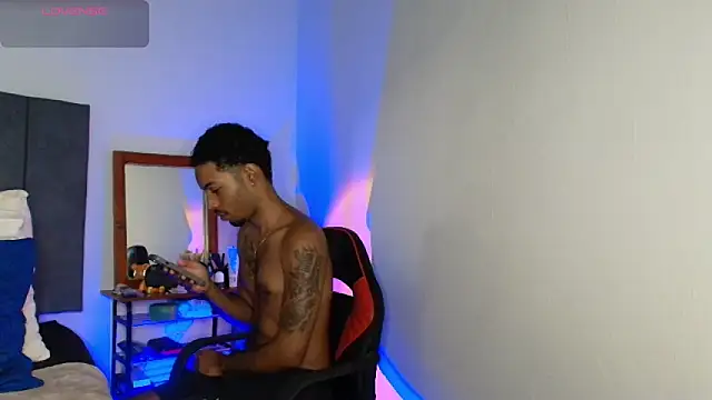 colinbrown online show from November 10, 2025, 11:37 am