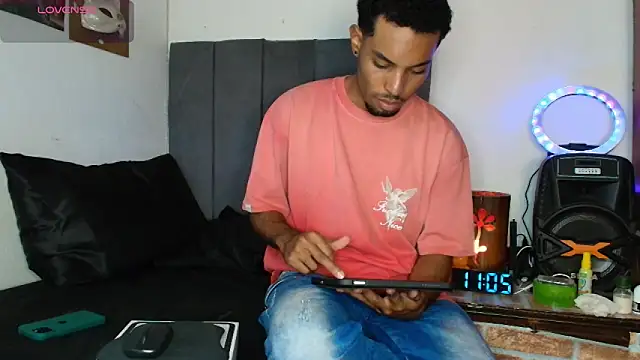 colinbrown online show from October 21, 2025, 4:06 pm