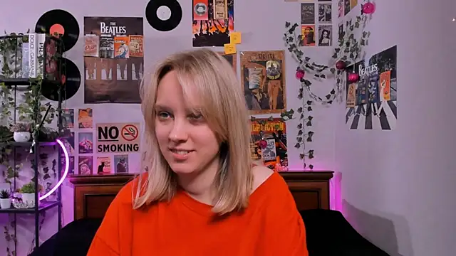 AliciaParkerf online show from March 21, 2025, 9:01 pm