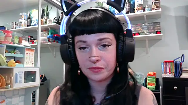 Snapshot of Marcelinegoddess chatting on February 18, 2025, 5:42 am Marcelinegoddess online show from February 18, 2025, 5:42 am