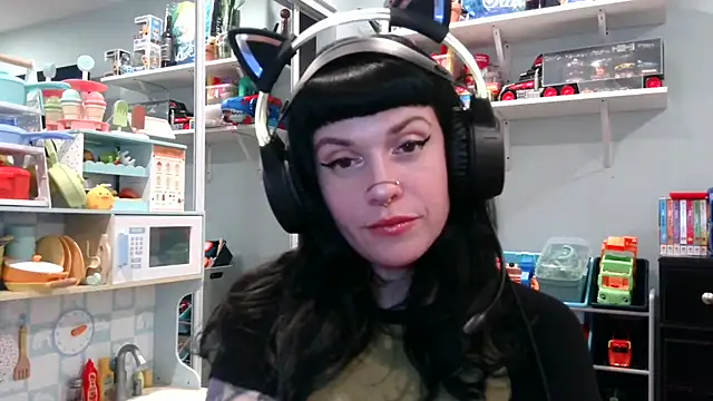 Snapshot of Marcelinegoddess chatting on February 15, 2025, 5:30 am Marcelinegoddess online show from February 15, 2025, 5:30 am