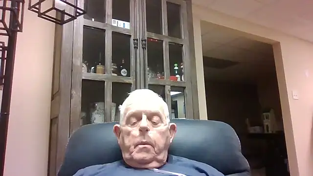 bootlegmanz online show from October 5, 2025, 7:37 pm