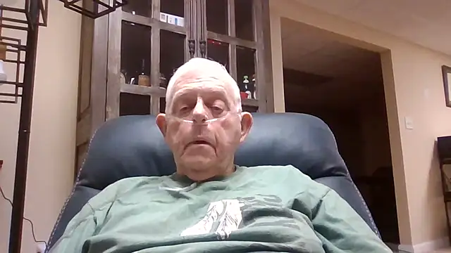 bootlegmanz online show from September 28, 2025, 1:18 pm