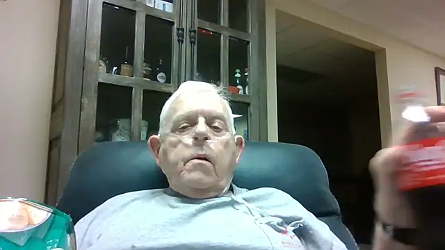 bootlegmanz online show from October 4, 2025, 5:25 pm