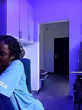 Snapshot of Lina-01 chatting on September 24, 2025, 6:58 pm Lina-01 online show from September 24, 2025, 6:58 pm