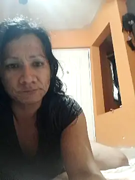 miicheele32 online show from February 20, 2025, 4:39 am