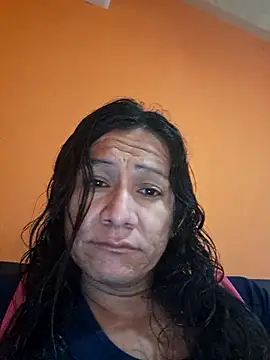 Snapshot of miicheele32 chatting on November 15, 2025, 8:13 pm miicheele32 online show from November 15, 2025, 8:13 pm