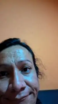 Snapshot of miicheele32 chatting on December 15, 2025, 7:03 am miicheele32 online show from December 15, 2025, 7:03 am