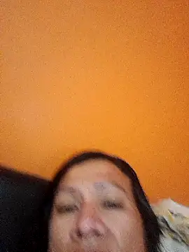 miicheele32 online show from February 24, 2025, 11:09 pm