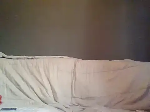 Snapshot of SmallGoodNutts chatting on February 8, 2025, 2:27 pm SmallGoodNutts online show from February 8, 2025, 2:27 pm