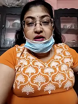 LAVERNIYA  online show from January 24, 2025, 12:10 pm