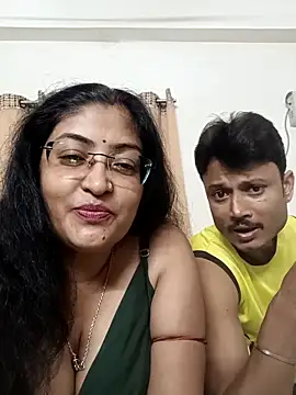 LAVERNIYA  online show from September 18, 2025, 11:46 am