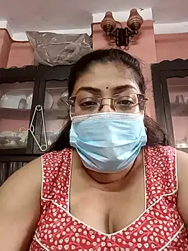 LAVERNIYA  online show from December 26, 2024, 10:37 am