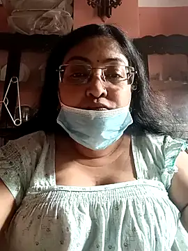 LAVERNIYA  online show from January 13, 2025, 8:47 am