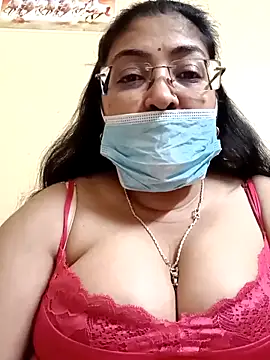 LAVERNIYA  online show from February 27, 2025, 11:50 am