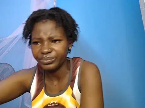 Snapshot of TrishaKalid chatting on October 18, 2025, 7:10 am TrishaKalid online show from October 18, 2025, 7:10 am