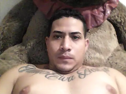 Juanes432 online show from February 23, 2026, 6:03 am