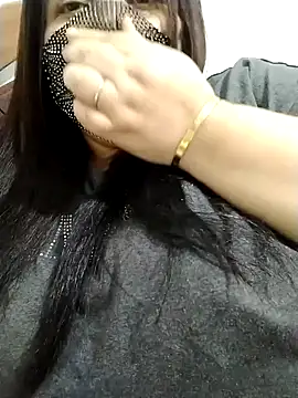 DALO3A85 online show from February 1, 2026, 10:41 pm