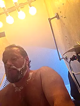 kikdrummer online show from April 21, 2026, 7:42 pm