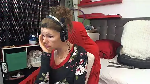 kellyterapy online show from February 14, 2025, 9:32 pm