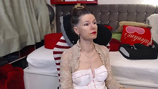 kellyterapy online show from March 27, 2026, 9:49 pm