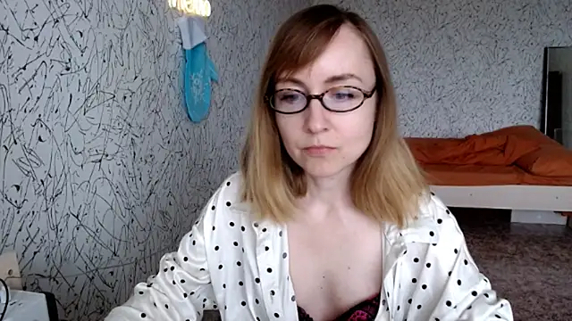 Athena Richards online show from May 29, 2026, 9:48 am