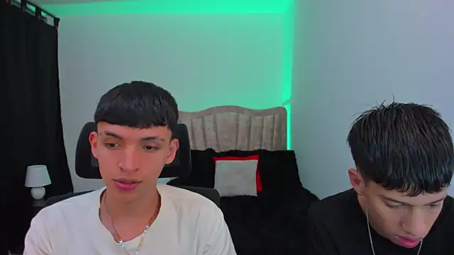 Juan Nd Steven online show from September 30, 2025, 10:05 pm